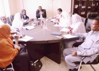 فريني يشدد علي اهمية التنسيق بين المديرين التنفيذيين و مديري التنمية الاجتماعية فريني يشدد علي اهميةالتنسيق بين المديرين التنفيذيين و مديرى التنميةالإجتماعية