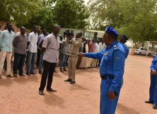 السودان..قرار إعادة منسوبي الشرطة السابقين يدخل حيّز التنفيذ السودان..قرار إعادة منسوبي الشرطة السابقين يدخل حيّز التنفيذ
