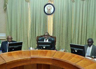 عبدالباقي يترأس إجتماع اللجنة العليا لمتابعة الوضع الأمني بولاية الخرطوم د.عبدالباقي يترأس إجتماع اللجنة العليا لمتابعة الوضع الأمني بولاية الخرطوم