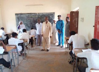 التربية والتعليم بنهر النيل تقف على سير امتحانات الشهادة الثانوية بالمتمة التربيةوالتعليم بنهر النيل تقف على سير امتحانات الشهادة الثانوية بالمتمة