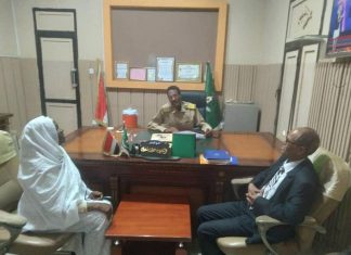 مدير المواصفات بنهر النيل يقف على سير الآداء بمكتب شندى مدير المواصفات بنهر النيل يقف على سير الآداء بمكتب شندى