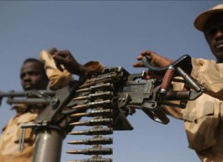 مسلحون يقتلون مزارعين بقريضة مسلحون يقتلون مزارعين بقريضة