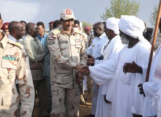 دقلو: مايحدث في دارفور ليس بعيدا عما يحدث في الخرطوم دقلومايحدث في دارفور ليس بعيدا عما يحدث في الخرطوم،