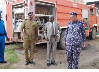 والي وسط دارفور يقف على استعدادات الدفاع المدني بالولاية والي وسط دارفور يقف على استعدادات الدفاع المدني بالولاية