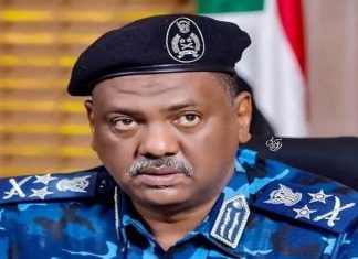 وزير الداخلية السوداني يعلق على إعدام 7 جنود سودانيين باثيوبيا وزير الداخلية السوداني يعلق على إعدام 7 جنود سودانيين باثيوبيا