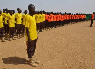 تخريج الدفعة الأولى من قوات حفظ الأمن بدارفور…. الآمال والتحديات تخريج الدفعة الأولى من قوات حفظ الأمن بدارفور.... الآمال والتحديات