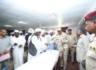 دقلو يدعو جميع السودانيين الإنخراط في الحوار دقلو يدعو جميع السودانيين الإنخراط في الحوار