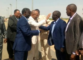 نائب ئيس حركة العدل والمساواة السودانية يعود إلى غرب دارفور بعد غياب 16عاما نائب ئيس حركةالعدل والمساواةالسودانيةيعود إلى غرب دارفور بعدغياب 16عاما .