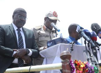 حميدتي يطلق تحذيرات من الفاشر ويحدد طريقا واحدا للحل ويقول: حينها لا ينفع البكاء حميدتي يطلق تحذيرات من الفاشر ويحدد طريقا واحدا للحل ويقول: حينها لا ينفع البكاء