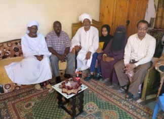 وزير التربية بنهر النيل يهنئ المتفوقين في امتحانات الأساس ببربر وزير التربية بنهر النيل يهنئ المتفوقين في امتحانات الأساس ببربر