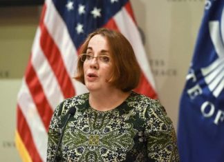 مسؤولة أمريكية تطلق تصريحات بشأن وجود حميدتي في دارفور مسؤولة أمريكية تطلق تصريحات بشأن وجود حميدتي في دارفور