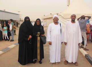 سفارة الإمارات تودع الحجاج السودانيين المبعوثين من مؤسسة زايدالخيرية سفارة الإمارات تودع الحجاج السودانيين المبعوثين من مؤسسة زايدالخيرية