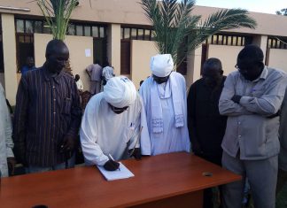 توقيع وثيقة الصلح بين قبيلتي النوبة والفلاتة بالنيل الأزرق توقيع وثيقة الصلح بين قبيلتي النوبة والفلاتة بالنيل الأزرق