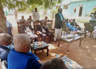 حكومة الجزيرة تجتمع برئاسة الفرقة الأولى مشاة دعما للقوات المسلحة حكومة الجزيرة تجتمع برئاسة الفرقة الأولى مشاة دعما للقوات المسلحة