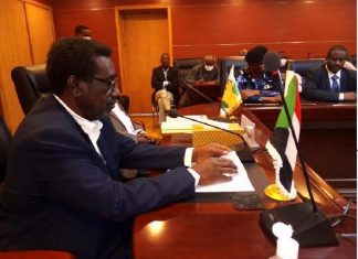 والي شمال كردفان يلتقي وفد مشروع إمدادات المياه الريفية والي شمال كردفان يلتقي وفد مشروع إمدادات المياه الريفية