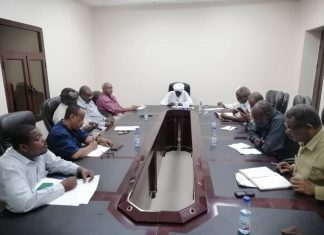 والي الخرطوم يوجه بتكثيف نشاط آليات النظافة والي الخرطوم يوجه بتكثيف نشاط آليات النظافة