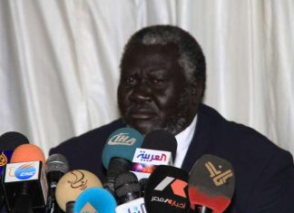 عقار يطلق مبادرة من ثلاثة مراحل لحل الأزمة السياسية عقار يطلق مبادرة من ثلاثة مراحل لحل الأزمة السياسية