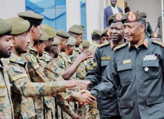 القائدالعام للقوات المسلحة يتلقى تهاني عيدالأضحى من ضباط القوات المسلحة القائدالعام للقوات المسلحة يتلقى تهاني عيدالأضحى من ضباط القوات المسلحة