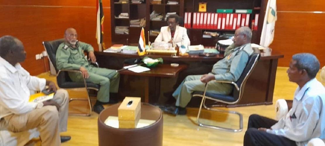 والي شمال كردفان يتفقد استئناف العمل بجمارك حمرة الشيخ والي شمال كردفان يتفقد استئناف العمل بجمارك حمرة الشيخ