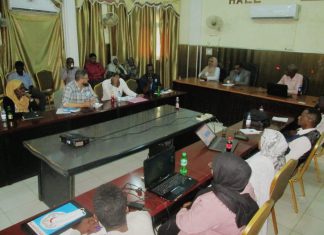 الصحة العالمية تتقصى إنحسار شلل الأطفال بالجزيرة الصحة العالمية تتقصى إنحسار شلل الأطفال بالجزيرة