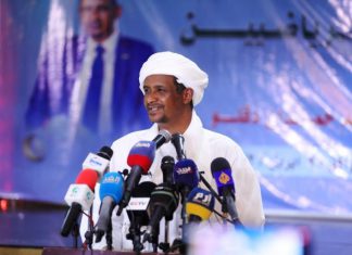 حميدتي: الأجهزة الأمنية لا تفرض هيبة الدولة في الولايات حميدتي: الأجهزة الأمنية لا تفرض هيبة الدولة في الولايات