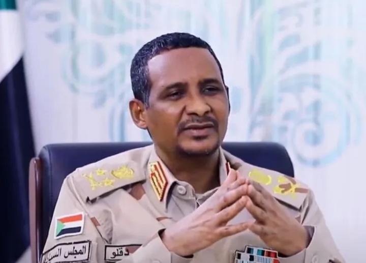 حميدتي: هيبة الدولة في الخرطوم غير موجودة و يتهم حركة موقعة على السلام بالتورط في صراع دارفور ويعلن القبض على قوات ويحذر من سلاح عبر ليبيا والقتال والفتن حميدتي: هيبة الدولة في الخرطوم غير موجودة و يتهم حركة موقعة على السلام بالتورط في صراع دارفور ويعلن القبض على قوات ويحذر من سلاح عبر ليبيا والقتال والفتن