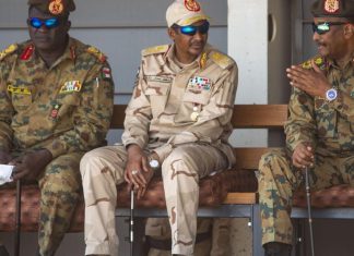 حميدتي يعود للأضواء مؤيدا البرهان.. ما فرص التوافق المدني في السودان؟ حميدتي يعود للأضواء مؤيدا البرهان.. ما فرص التوافق المدني في السودان؟