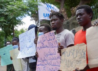 لوموند: المغرب طريق هجرة جديد للسودانيين نحو أوروبا لوموند: المغرب طريق هجرة جديد للسودانيين نحو أوروبا