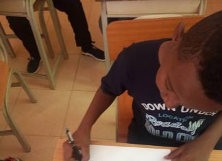 رسومات وتشكيل للأطفال بالمركز القومي لثقافة الطفل رسومات وتشكيل للأطفال بالمركز القومي لثقافة الطفل