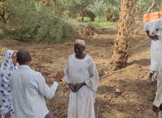 غرفة طوارئ الخريف تقف على تقوية وترميم الجسر الترابي بمنطقةالزومة غرفة طوارئ الخريف تقف على تقوية وترميم الجسر الترابي بمنطقةالزومة