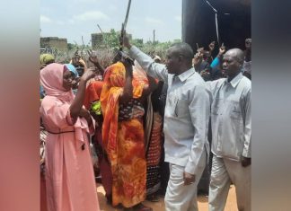 نمر يفتتح مدرستين ابتدائيتين بالجهد الشعبي بمنطقة اللعيت