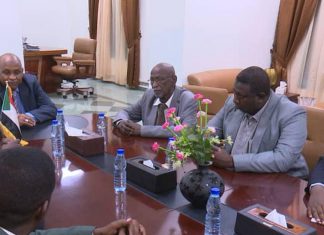 وزيرشؤون مجلس الوزراء المكلف يؤكداهميةالتعاون مع مؤسسات التعليم العالي بالبلاد وزيرشؤون مجلس الوزراء المكلف يؤكداهميةالتعاون مع مؤسسات التعليم العالي بالبلاد