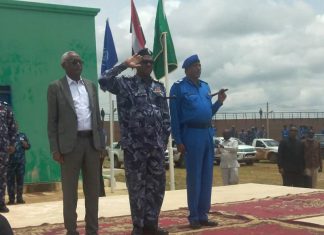 وزير الداخلية يطلع على مجمل الأوضاع الأمنية بالنيل الأبيض وزير الداخلية يطلع على مجمل الأوضاع الأمنية بالنيل الأبيض