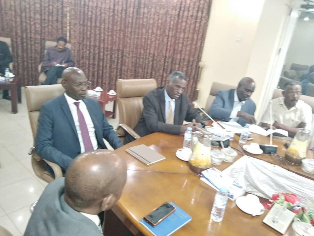 الري: تعاون مشترك بين السودان وتشاد فى مجال الموارد المائية الري: تعاون مشترك بين السودان وتشاد فى مجال الموارد المائية