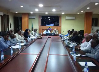 آلية الحد من مخاطر السيول والفيضانات تطمئن على تنفيذ خططها آلية الحد من مخاطر السيول والفيضانات تطمئن على تنفيذ خططها