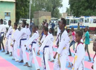 والي كسلا يؤكد دعمه للاتحادات الرياضية بالولاية والي كسلا يؤكد دعمه للاتحادات الرياضية بالولاية