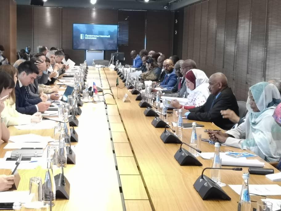 إنطلاق المُباحثات الفنيه السودانية الروسية بموسكو إنطلاق المُباحثات الفنيه السودانية الروسية بموسكو