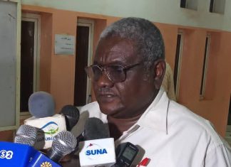 مدير الأراضي بالجزيرة يطمئن على الترتيبات لسحب القرعة الإسكانية مدير الأراضي بالجزيرة يطمئن على الترتيبات لسحب القرعة الإسكانية