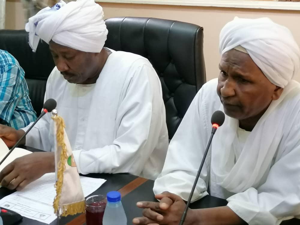بحث سبل دعم المتضررين من السيول والامطار بالريف الجنوبي لمحليةامدرمان بحث سبل دعم المتضررين من السيول والامطار بالريف الجنوبي لمحليةامدرمان
