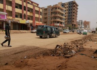 محلية أم درمان تقف على أعمال الردميات المنخفضة المتأثرة بالخريف محلية أم درمان تقف على أعمال الردميات المنخفضة المتأثرة بالخريف