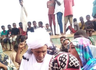 ابوضريرة:أبناء ورجال الأعمال في المناقل يدعمون المتأثرين بالسيول ابوضريرة:أبناء ورجال الأعمال في المناقل يدعمون المتأثرين بالسيول