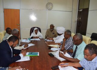 اجتماع لجنة صياغة توصيات ورشة رسوم المدارس الخاصة اجتماع لجنة صياغة توصيات ورشة رسوم المدارس الخاصة