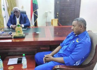 والي نهر النيل يطمئن على إستقرار التيار الكهربائي عقب السيول والي نهر النيل يطمئن على إستقرار التيار الكهربائي عقب السيول