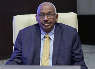 وكيل الثقافة يؤكد أهمية التخطيط للثقافة والإعلام والسياحة وكيل الثقافة يؤكد أهمية التخطيط للثقافة والإعلام والسياحة