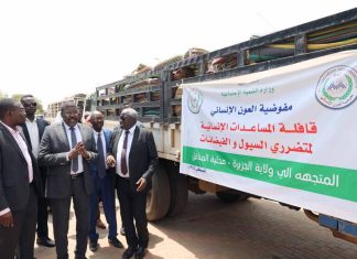 حجر يدشن قافلة دعم المتضرري الأمطار والسيول المتجهة لمحلية المناقل حجر يدشن قافلة دعم المتضرري الأمطار والسيول المتجهة لمحلية المناقل