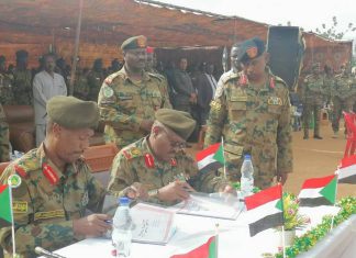 إكتمال عملية التسليم والتسلم في قيادة الفرقة 22 مشاة إكتمال عملية التسليم والتسلم في قيادة الفرقة 22 مشاة