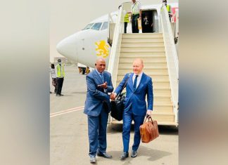 بعد إرسال سفيرها.. هل قبلت واشنطن بحكم العكسر؟ بعد إرسال سفيرها.. هل قبلت واشنطن بحكم العكسر؟