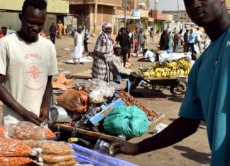 الاقتصاد السوداني يعيش واقع اللامعقول الاقتصاد السوداني يعيش واقع اللامعقول