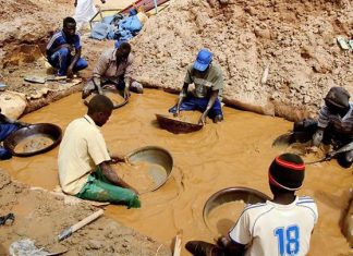 المعادن: دخول مادة أخطر من الزئبق في التعدين الأهلي المعادن: دخول مادة أخطر من الزئبق في التعدين الأهلي