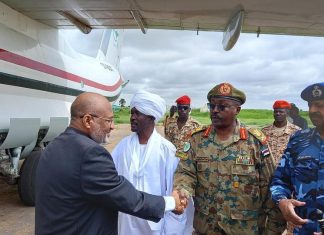 وفد الاستشاريين والأطباء التابع لمنظمة سلامات البريطانية يصل الضعين وفد الاستشاريين والأطباء التابع لمنظمة سلامات البريطانية يصل الضعين